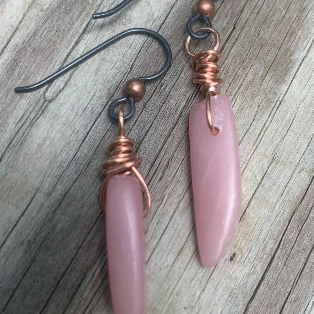 Pink Opal copper wrapped. Niobium ear wire earrings - Picture 3 of 8